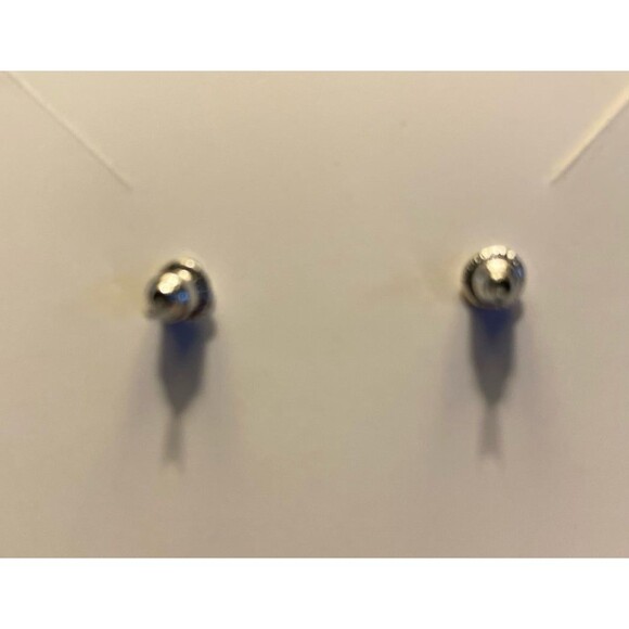 Skeleton Dangle Earrings Body can move Side to Side Gothic Eerie Ghostlike Grim - Picture 2 of 6